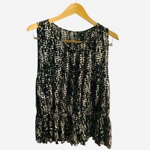 Banana Republic Black and White sleeveless top